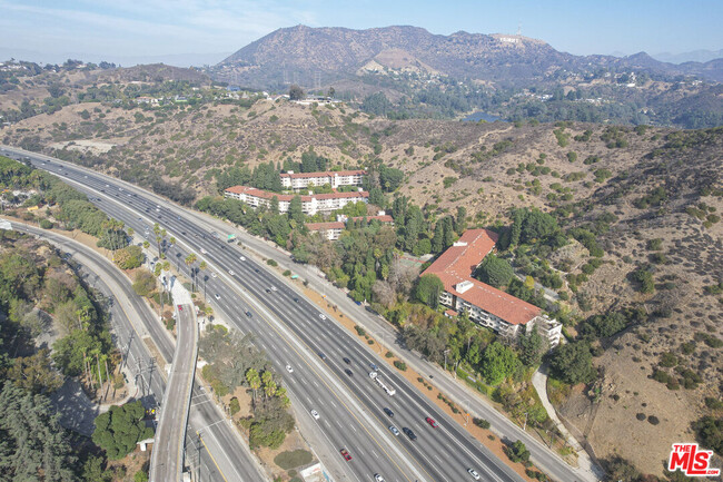 Building Photo - 2700 Cahuenga Blvd