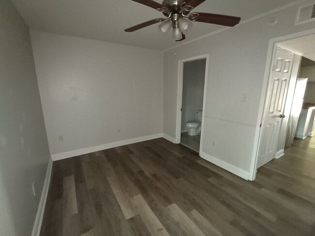 Building Photo - aya2467