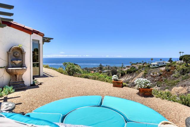Building Photo - 6018 Avenida Chamnez
