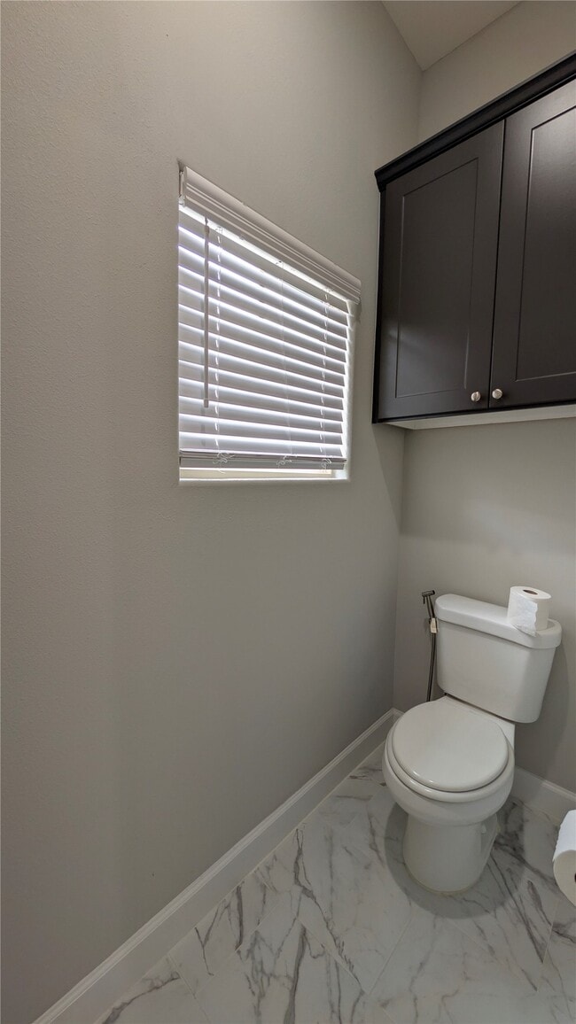 Building Photo - 5116 Pine Reach Dr