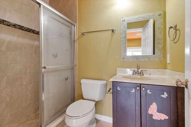 Building Photo - 5604 Florence Harbor Dr