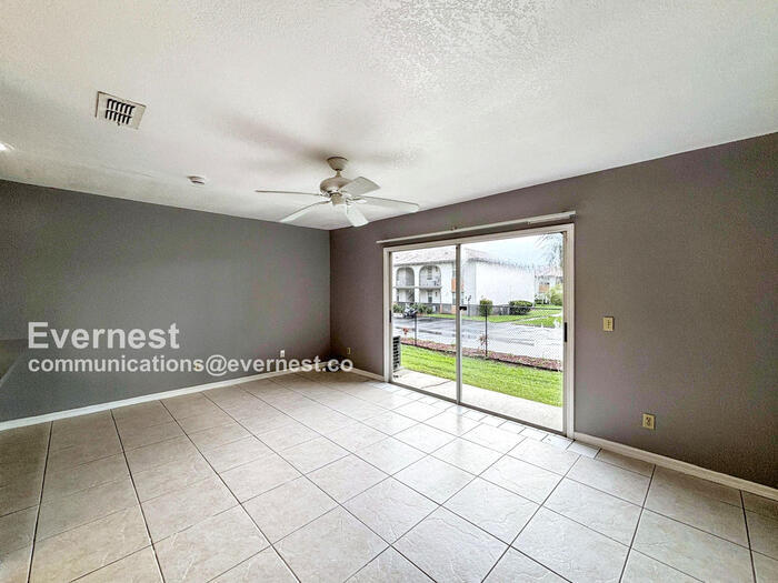 Building Photo - 2460 Summerfield Way