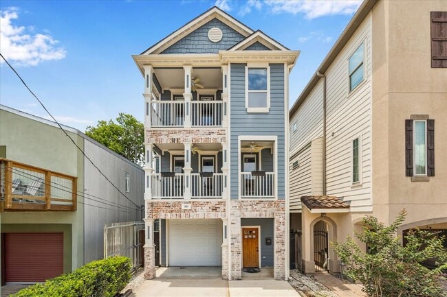 Building Photo - 829 Asbury St