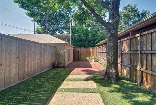 Building Photo - 4417 Normandy Ave