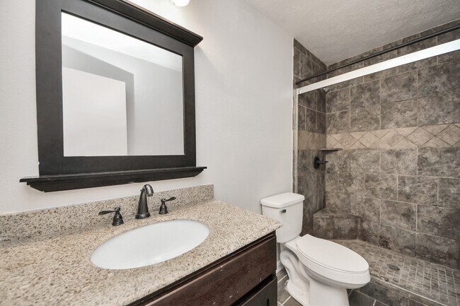 Building Photo - 14802 Scotter Dr