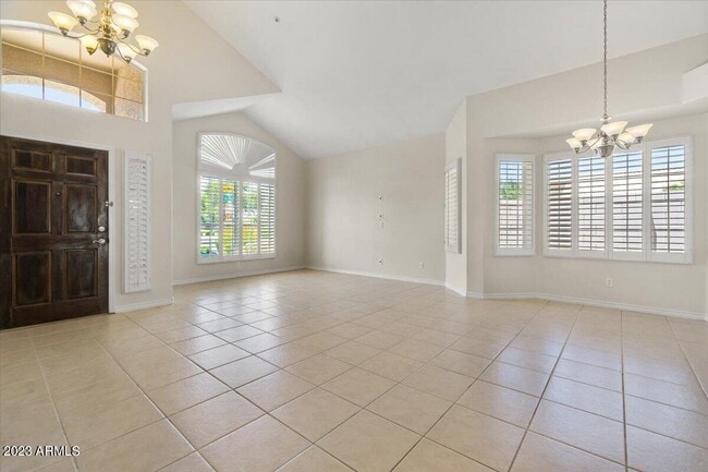 Building Photo - 9308 E Wood Dr