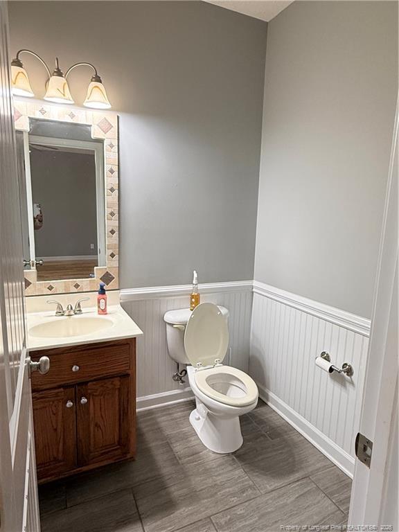 Building Photo - 3917 Barnsdale Dr