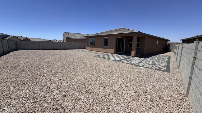 Building Photo - 37043 W Vera Cruz Dr