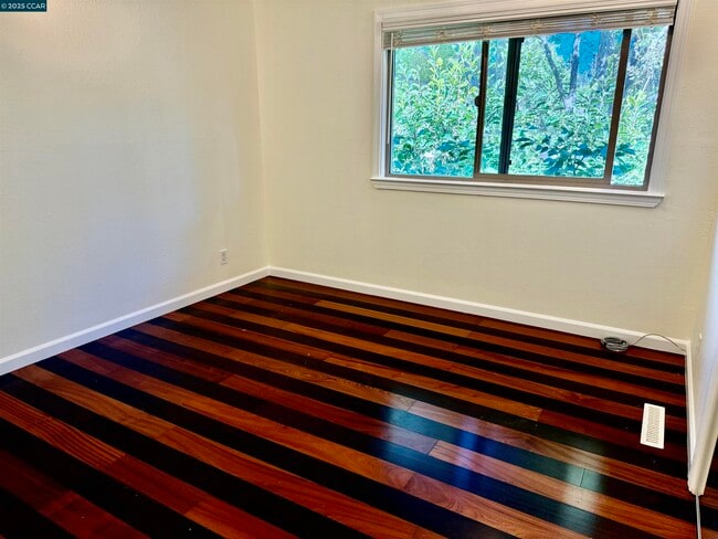 Building Photo - 1564 Candelero Dr