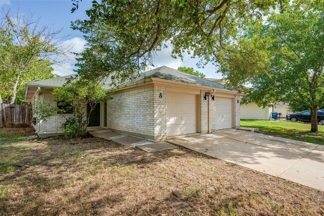 Building Photo - 8110 Willet Trail