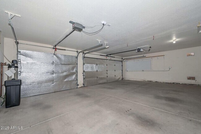 Building Photo - 7869 W Kristal Way