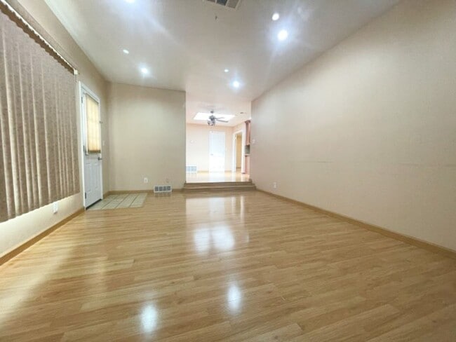 Building Photo - Desirable Home in the Mission San Jose Are...