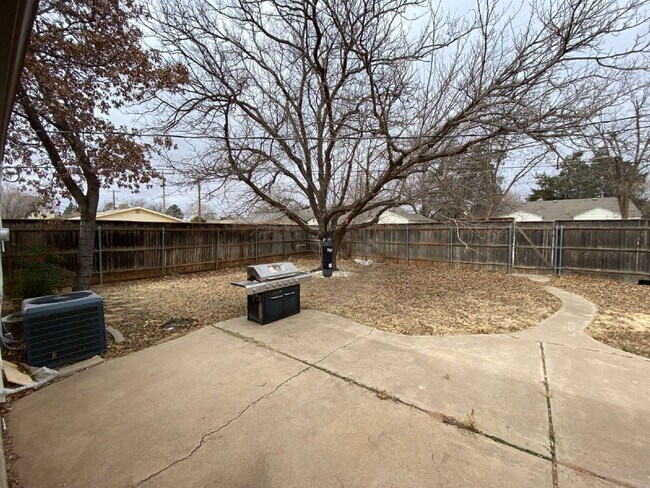 Building Photo - Tech Terrace PRE-LEASE