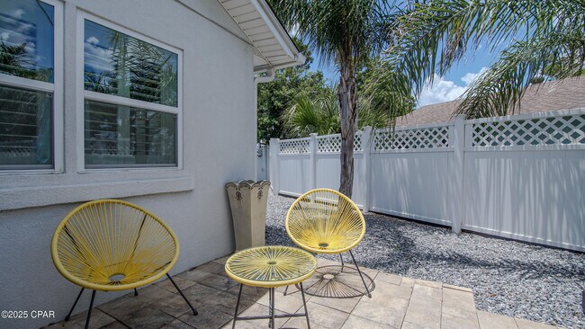 Building Photo - 2501 High Ave