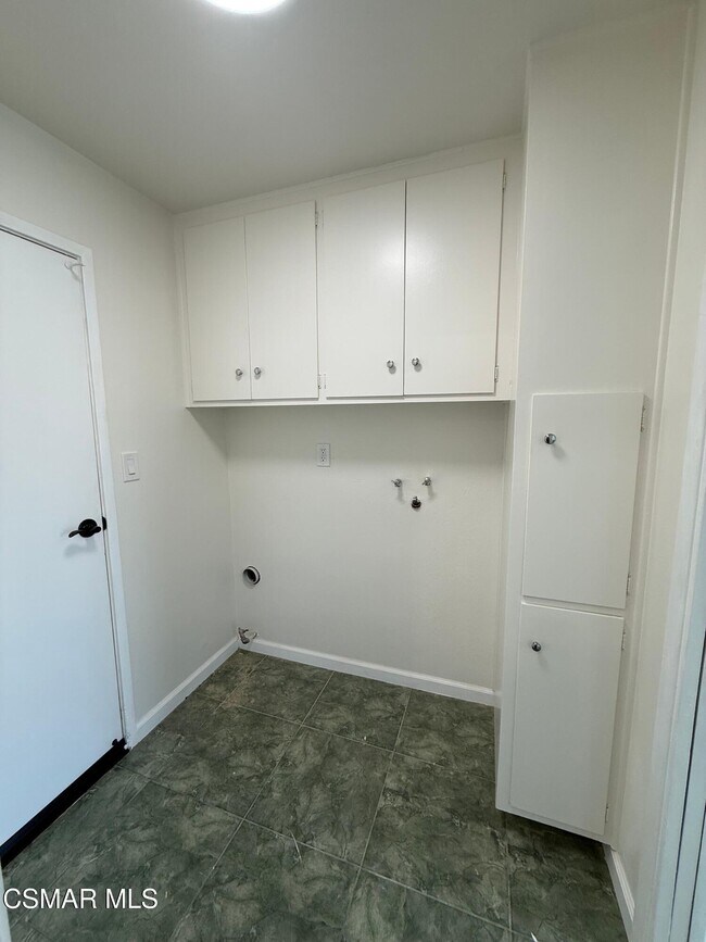 Building Photo - 1506 Los Amigos Ave
