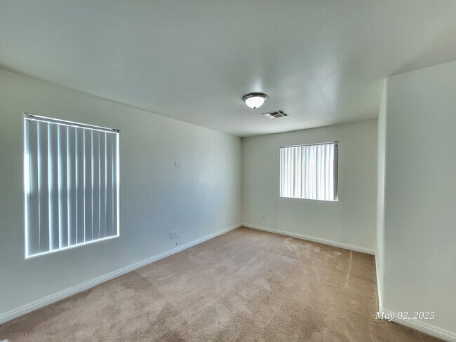 Building Photo - 6764 Grandview Ridge Ave