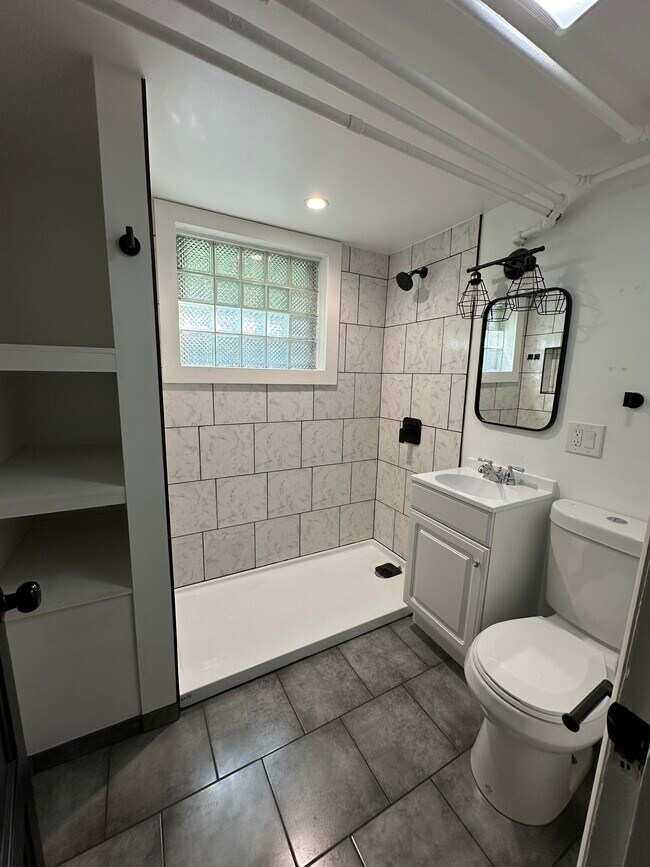 4904 N Austin Ave 4904 N Austin Ave Chicago IL 60630 Apartment Finder