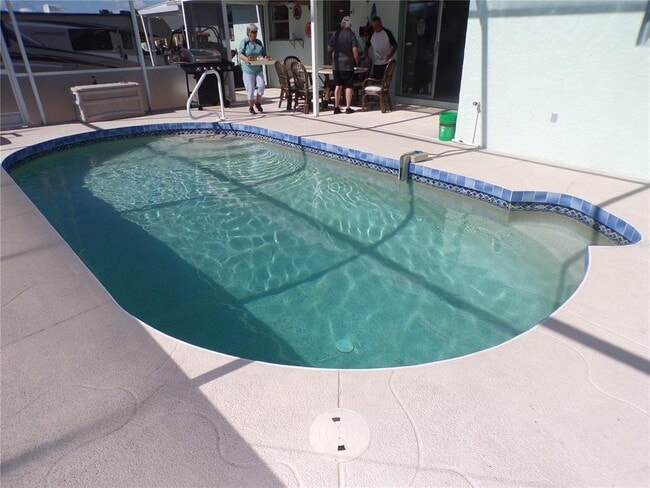 Building Photo - 27097 Omni Ln