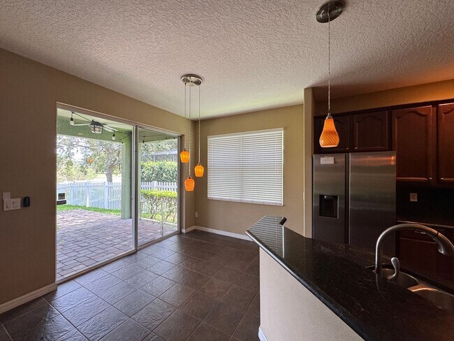 Building Photo - 4813 River Gem Ave
