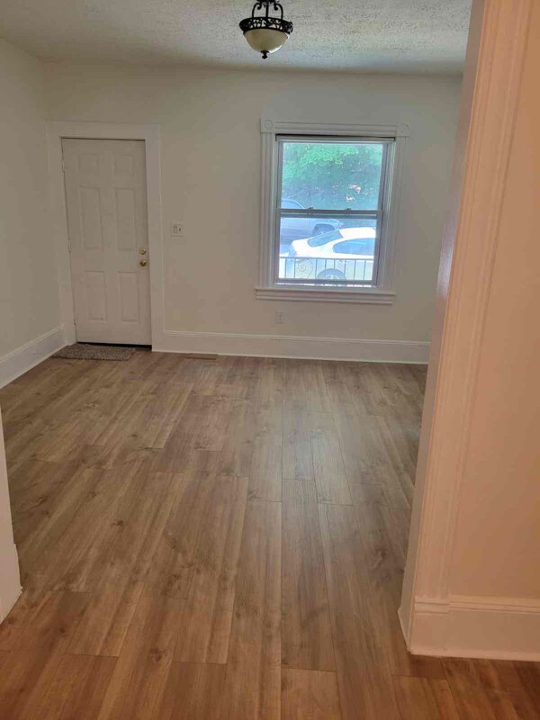 Building Photo - 1341 Adams Ave