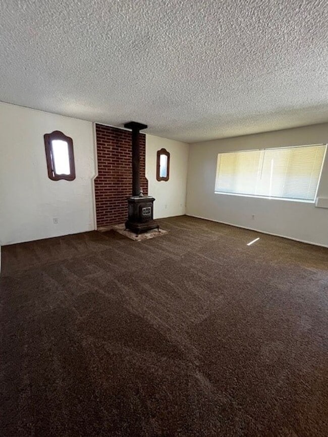 Primary Photo - 5800 Midas St