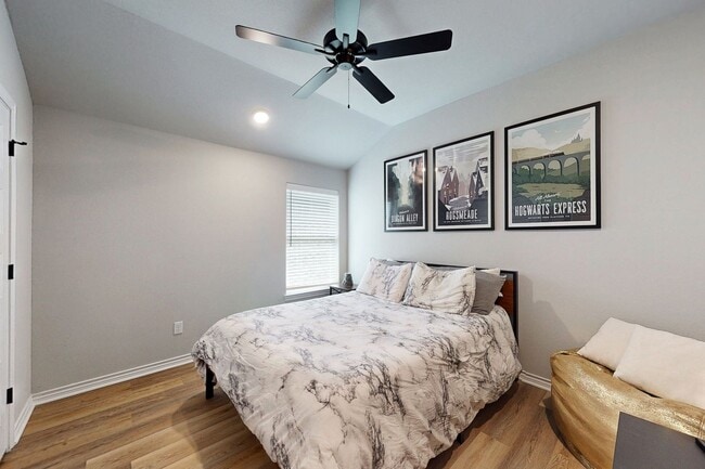 Building Photo - Spectacular Home in Southern Pointe!!