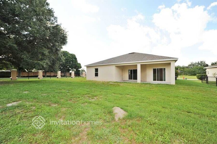 Building Photo - 2766 Greyhawk Estates Ln