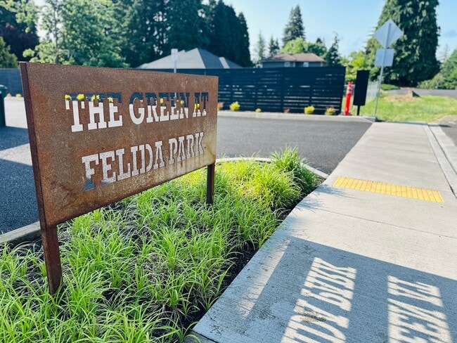 Building Photo - The Green at Felida Park Stunning Home