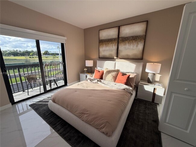 Building Photo - 2308 E 4th Ave