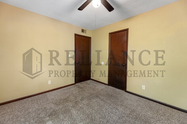 Building Photo - 2923 Evans St