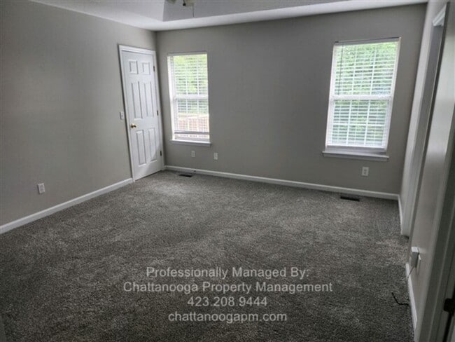 Building Photo - 6815 Benwood Dr