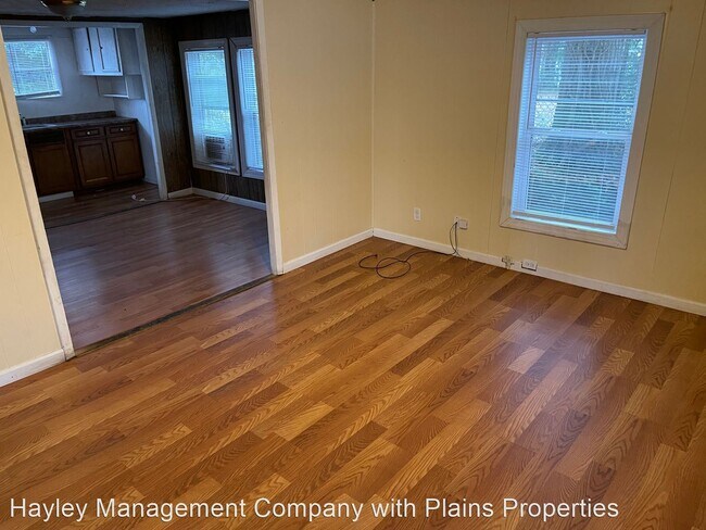 Building Photo - 2 br, 1 bath House - 1108 Staley Avenue