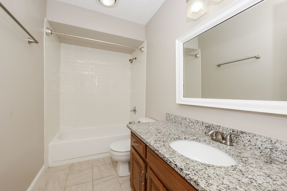 Building Photo - 3933 Hillshire Dr