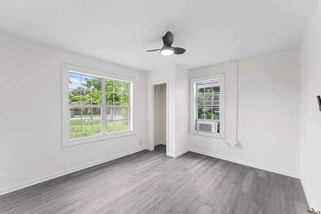 Building Photo - 4715 Engleford St