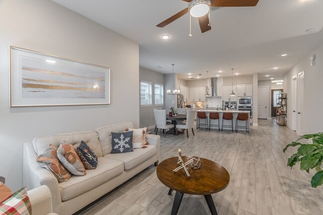 Building Photo - 24634 Songlark Bend Dr