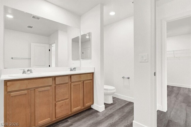 Building Photo - 3451 Jade Flower St