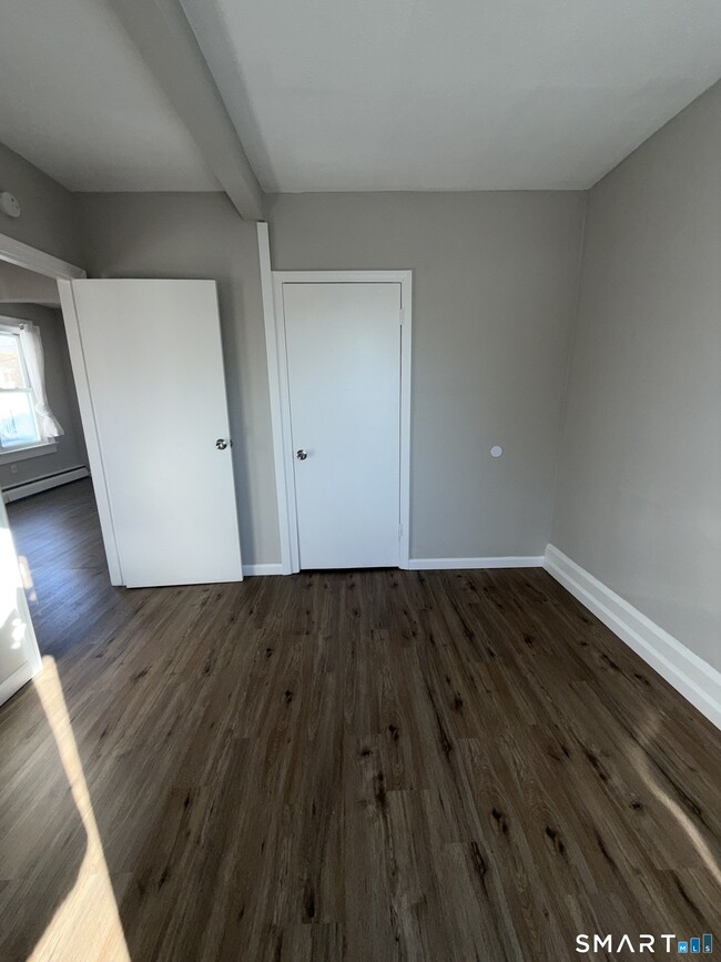 Building Photo - 42 Summer St