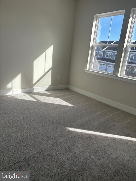 Building Photo - 29287 Oxford Dr