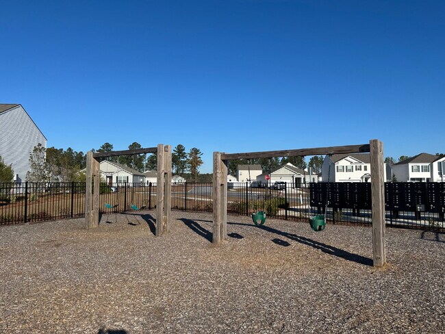 Building Photo - Beautiful New Four Bedroom Home in the Retreat at East Argent!