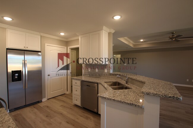 Building Photo - 6216 Villa Rosa Way