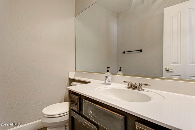 Building Photo - 4418 E Barwick Dr