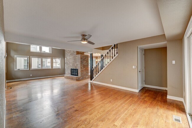 Building Photo - 3369 S Tulare Ct