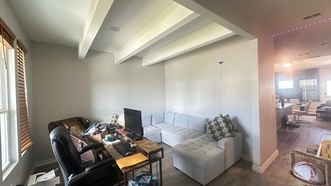 Building Photo - 1613 Ocaso Dr