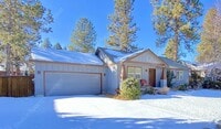Building Photo - Single-Level 3 BR - 2 BA Rancher in Southw...