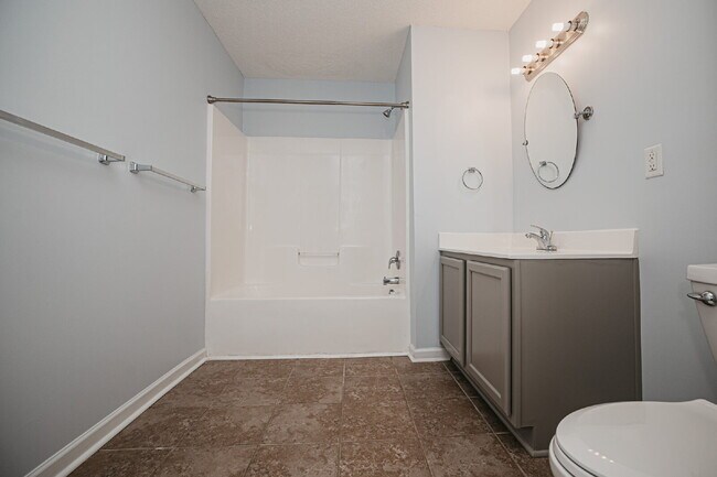 Building Photo - Charming 3 bed, 2 bath Mt. Pleasant Rental