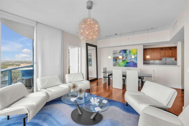 Building Photo - 333 Las Olas Way