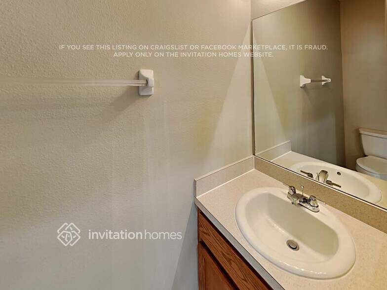 Building Photo - 10311 Avelar Ridge Dr