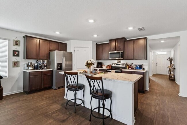 Building Photo - 12655 Cucumber Tree St