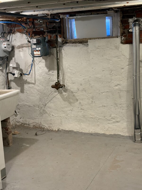 Building Photo - 2016 S Mildred St