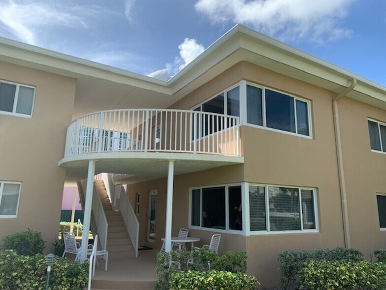 Balcony View from Ground Level - 1410 S Ocean Blvd